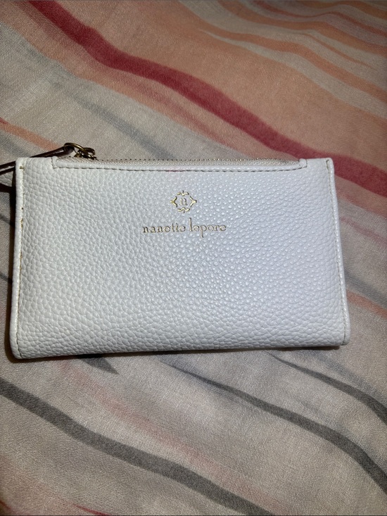 Nanette Lepore Handbags - Nanette Lepore White Pebbled Leather Zip Wristlet Wallet with Gold Logo